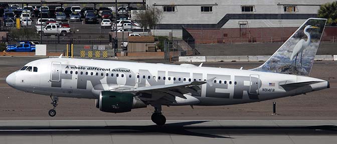 Frontier Airbus A319-111 N914FR Stretch the Great Egret, Phoenix Sky Harbor, March 16, 2011